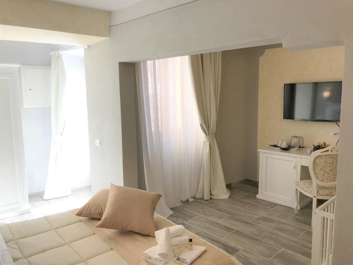 Hotel In