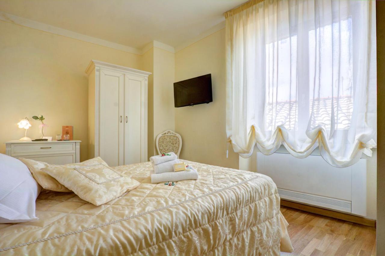 In Hotel Volterra